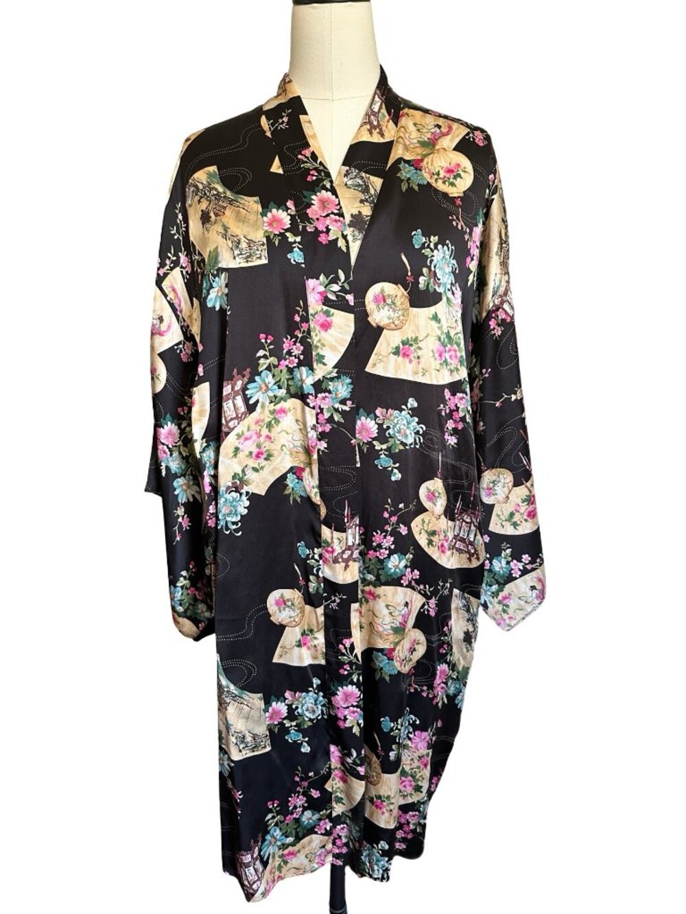 Vintage 100% Silk Floral Kimono Robe Japanese Print One Size